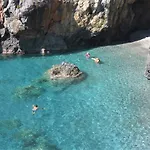 La Dimora Di Radha Centro Olistico 3*
