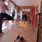 فندق مبيت وإفطار La Dimora Di Radha Centro Olistico 3*