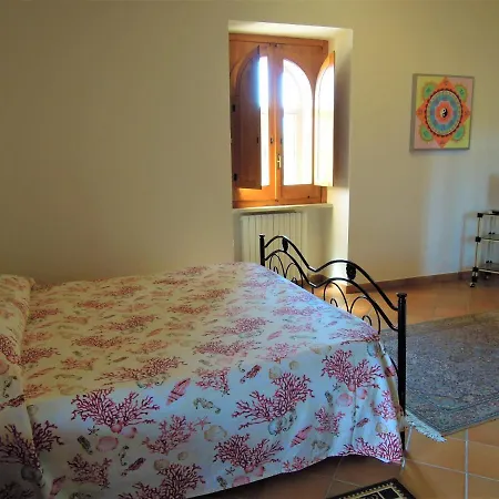 住宿加早餐酒店 La Dimora Di Radha Centro Olistico 3*