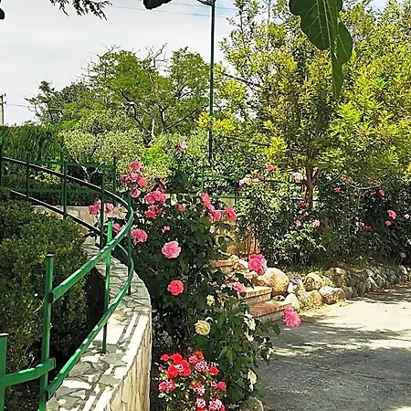 住宿加早餐酒店 La Dimora Di Radha Centro Olistico 3*